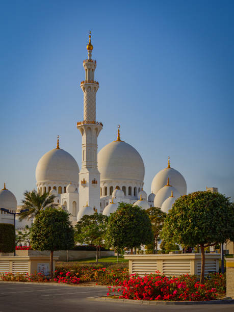 istock Beautiful evening at Sheik Zayed Mosque, Abu Dhabi 1567591640