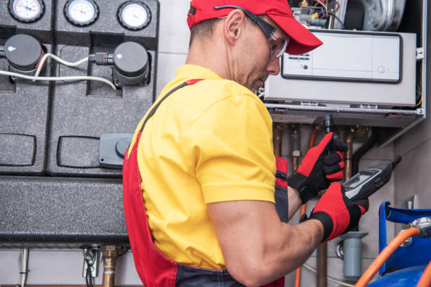 istock Residential Water Heater Gas Leakage Check 1567728828