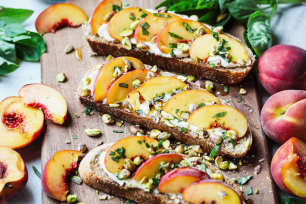 istock Peach and Pistachio Toast 1567828186