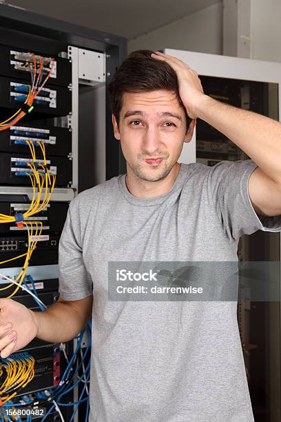 It Support Arbeiter Stockfoto und mehr Bilder von Austauschen - Austauschen, Bund, Computer