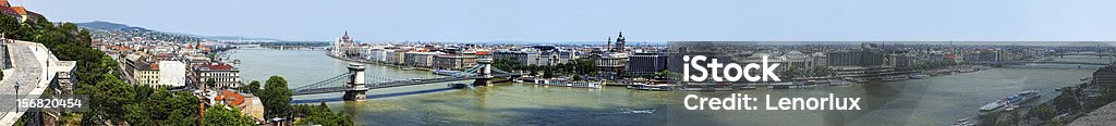 Verão vista panorâmica de Budapeste de uma colina Gelert. - Royalty-free Ao Ar Livre Foto de stock