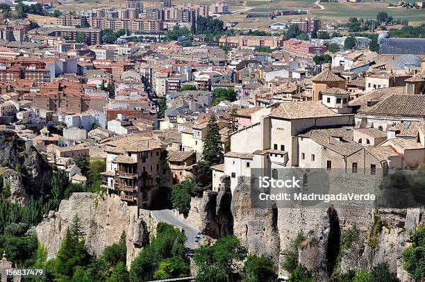 Vista Aérea De Cuenca Espanha - Fotografias de stock e mais imagens de Ao Ar Livre - Ao Ar Livre, Arquitetura, Casa