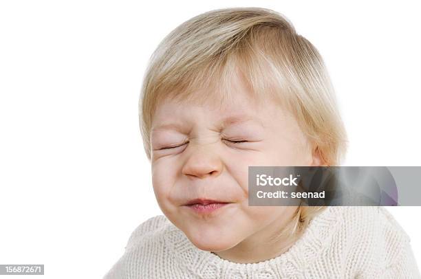 Foto de Feliz Menino e mais fotos de stock de Piscar - Atividade - Piscar - Atividade, 2-3 Anos, Branco