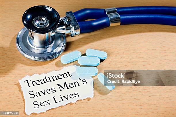 Leczenie Zapisuje Męskie Płeć Życie Ogłoszenie Stetoskop Leku - zdjęcia stockowe i więcej obrazów Tabletka na potencję