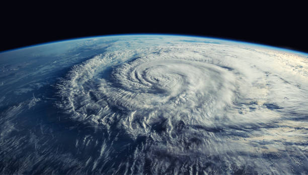 super tifone, tempesta tropicale, ciclone, uragano, tornado, sull'oceano. sfondo meteorologico. tifone, tempesta, tempesta di vento, supertempesta, burrasca si sposta a terra.  elementi di questa immagine forniti dalla nasa. - cyclone foto e immagini stock