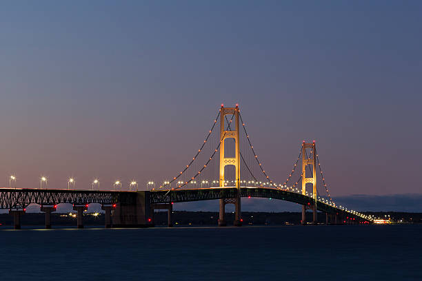 istock Big Mackinac Bridge Illuminated 156919415