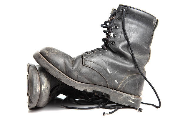 velha botas - military boots - fotografias e filmes do acervo