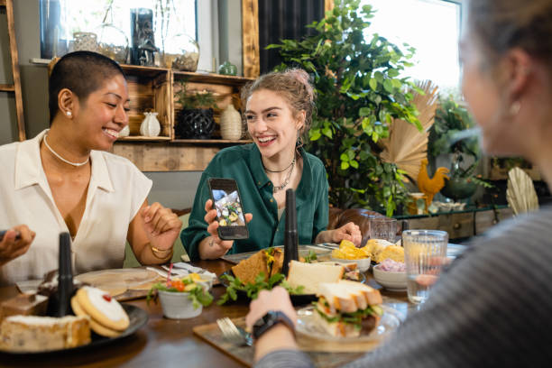 istock Showing them her Foodie 1569803933