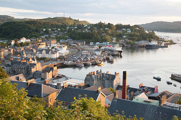 Oban Harbor in Scotland Oban Harbor in Scotland, UK in Evening Light oban stock pictures, royalty-free photos & images