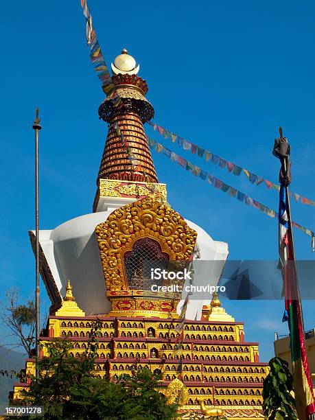 Swayambhunath Templo De Katmandú Foto de stock y más banco de imágenes de Aire libre - Aire libre, Arquitectura, Asia