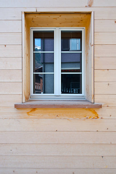 istock Wooden House 157002392