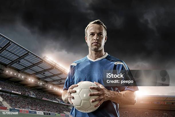 プロのサッカー選手 - サッカー選手のストックフォトや画像を多数ご用意 - サッカー選手, サッカー, サッカーボール