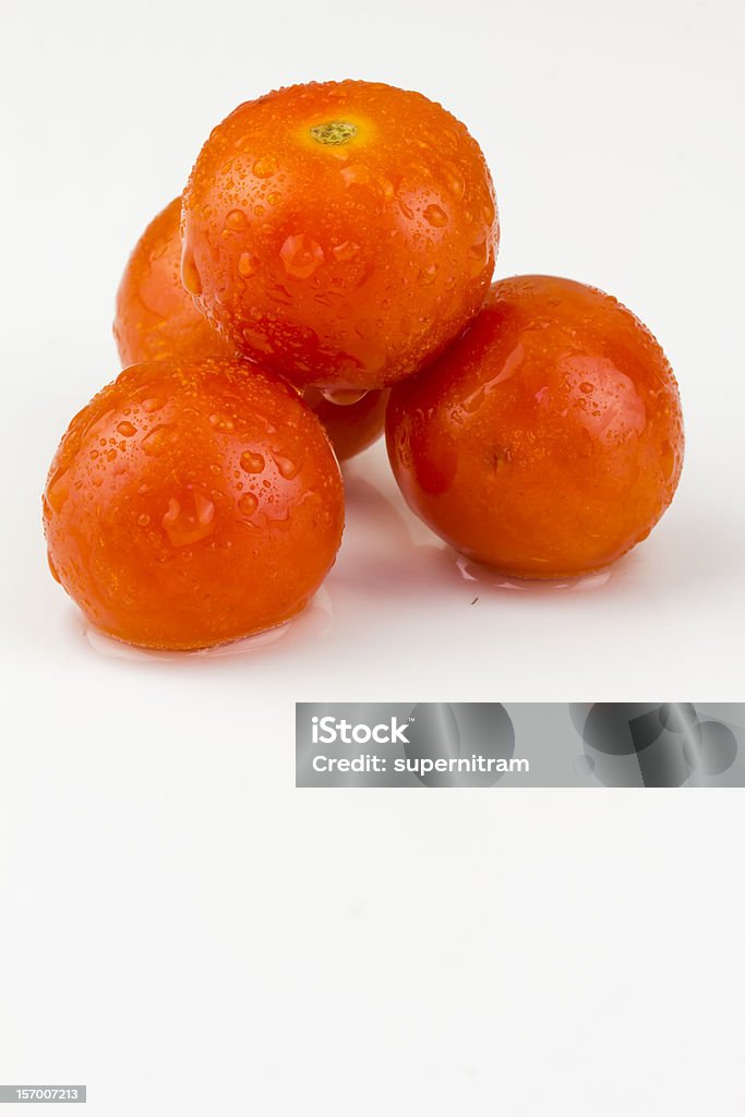 Tomates cherry - Foto de stock de Alimento libre de derechos