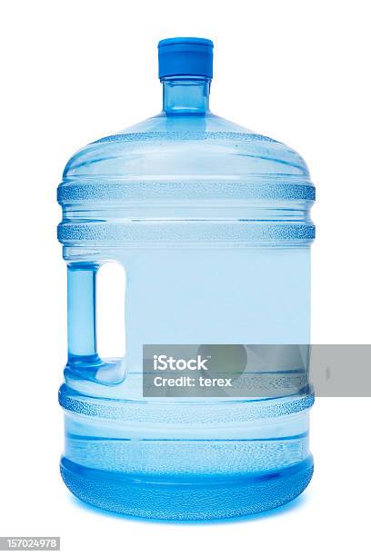 Flasche Wasser Stockfoto und mehr Bilder von Freisteller – Neutraler Hintergrund - Freisteller – Neutraler Hintergrund, Groß, Wasserflasche