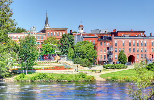 Auburn is a city in south-central Maine, within the United States.