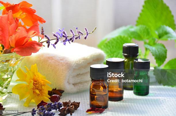 Aromatherapy Treatment Stock Photo - Download Image Now - Alternative Therapy, Aromatherapy, Aromatherapy Oil