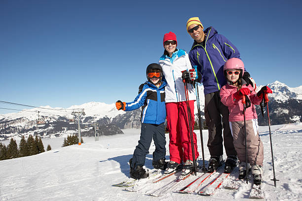 3 900+ Photos De Bonnet Ski Photos, taleaux et images libre de