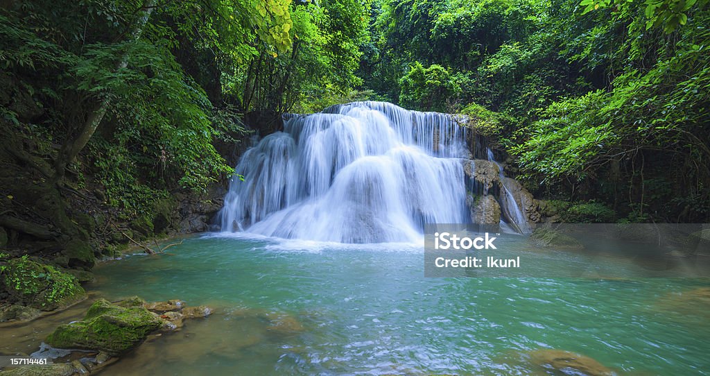 Cataratas de Erawan em Kanchanaburi, Tailândia - Royalty-free Ao Ar Livre Foto de stock