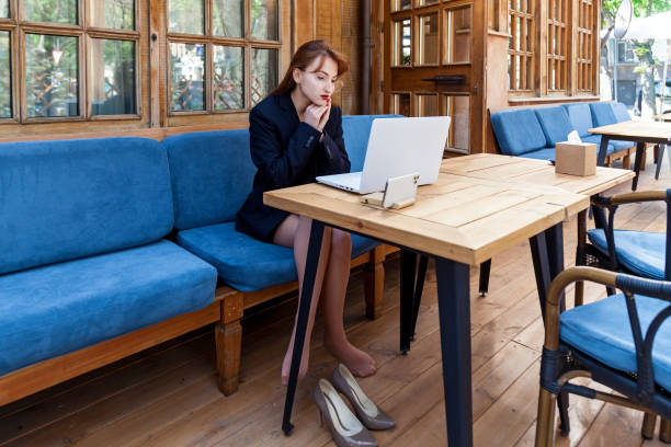 istock The girl is talking on a video link 1571420853