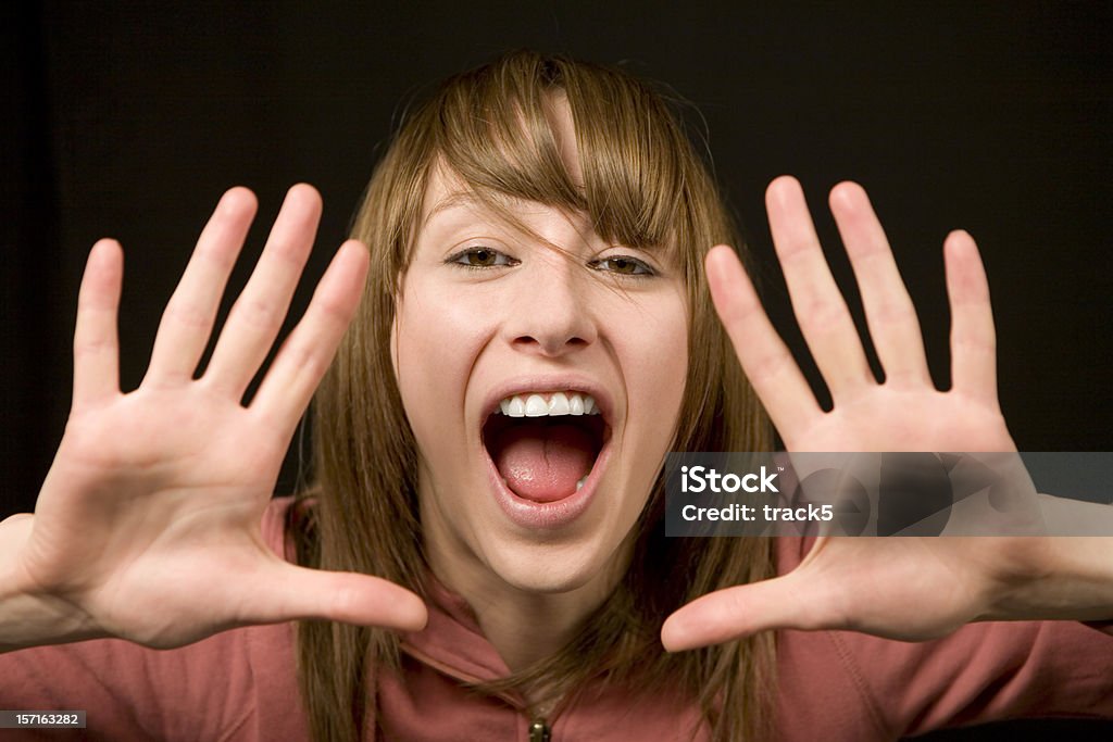 Jovem mulher gritar a sua mão - Royalty-free Número 10 Foto de stock