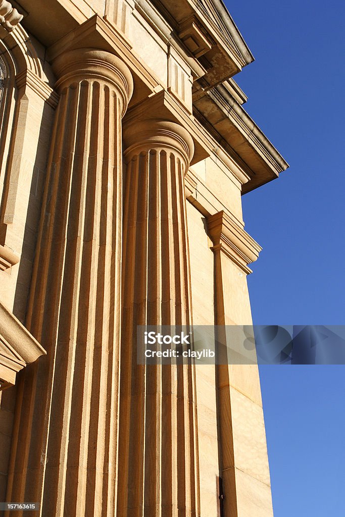 Des colonnes dorées - Photo de Antiquités libre de droits