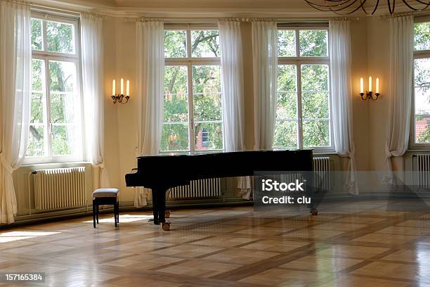 Grand Piano Zimmer Stockfoto und mehr Bilder von Klavier - Klavier, Fenster, Architektur