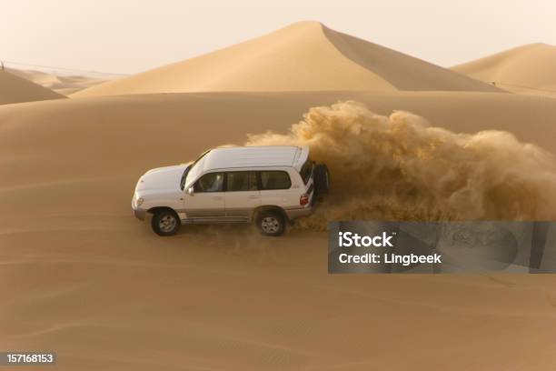 Safari No Deserto - Fotografias de stock e mais imagens de Deserto - Deserto, Carro, Safari