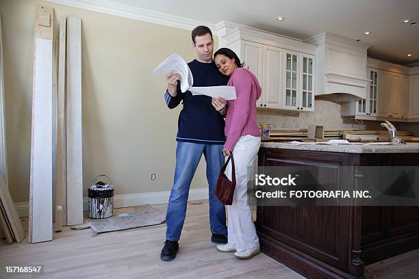 Nova Cozinha Plano - Fotografias de stock e mais imagens de Adulto - Adulto, Ampliação da Casa, Arquitetura