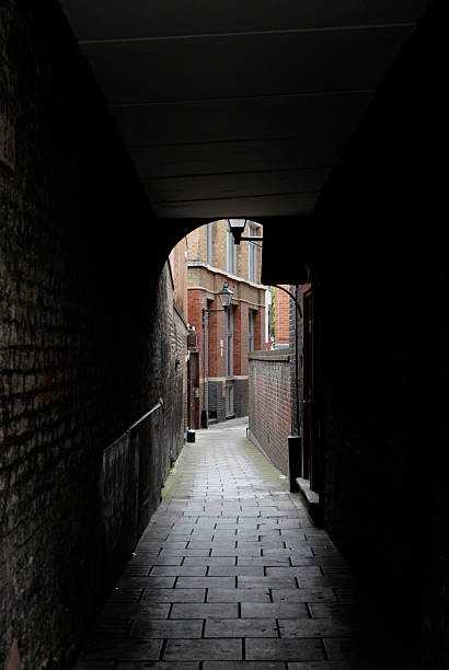 istock Dark Alleyway London 157176765