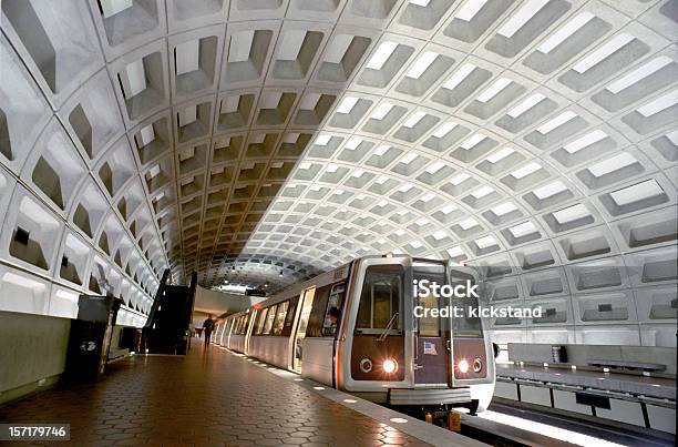 Washington Dc Metro Stock Photo - Download Image Now - Subway, Washington DC, Subway Train