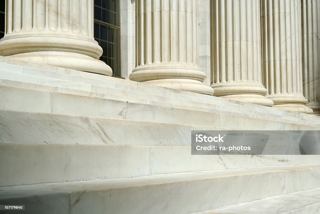 Le colonne - Foto stock royalty-free di Palazzo di giustizia