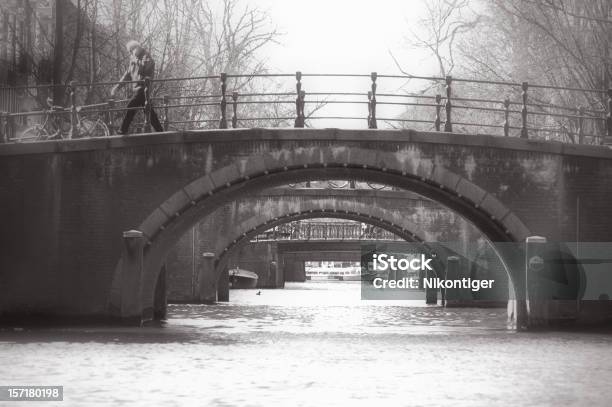 Ponti Di Amsterdam - Fotografie stock e altre immagini di Architettura - Architettura, Cerchio, Inverno