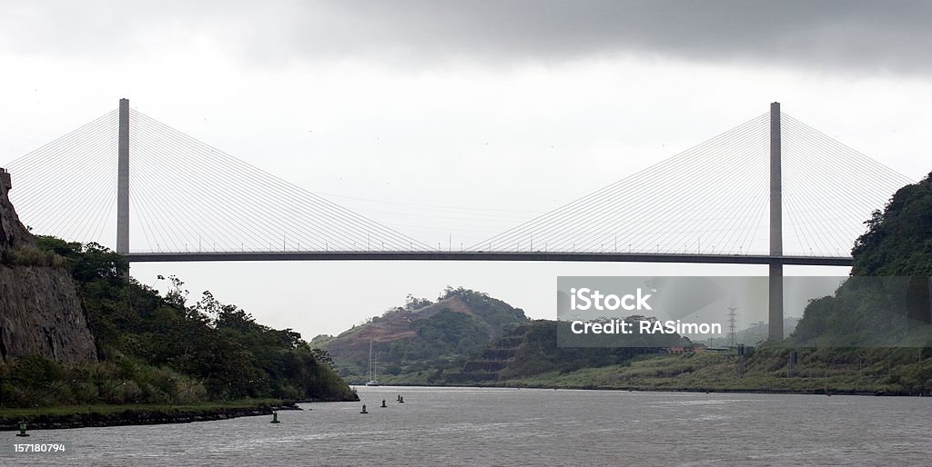 Puente del centenario - Foto stock royalty-free di Canale di Panamá