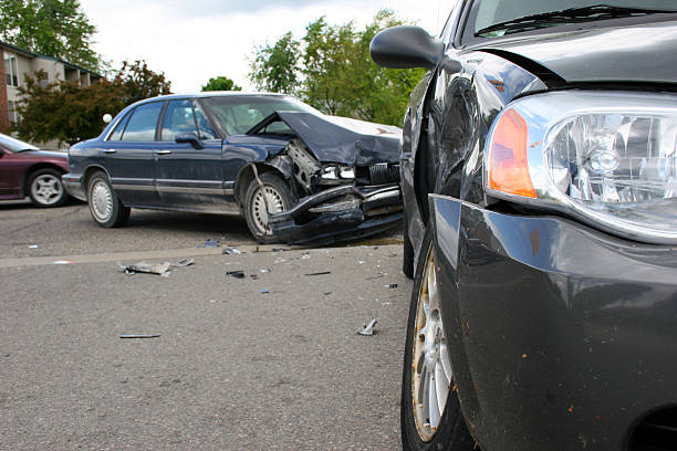 사고 - dented car crash accident 뉴스 사진 이미지