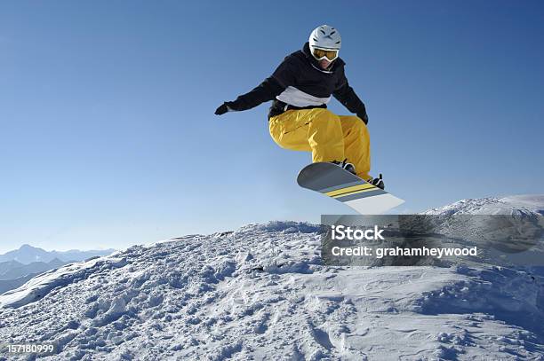 Paisagem De Snowboard - Fotografias de stock e mais imagens de Alpes Europeus - Alpes Europeus, Ao Ar Livre, Azul