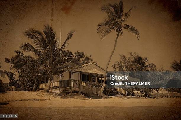 Beach Vintage Grunge Foto de stock y más banco de imágenes de Nasau - Nasau, Abandonado, Actividades recreativas