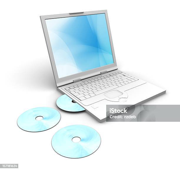 Белый Ноутбук И Синий Компактдисков — стоковые фотографии и другие картинки CD-ROM - CD-ROM, DVD-диск, Без людей