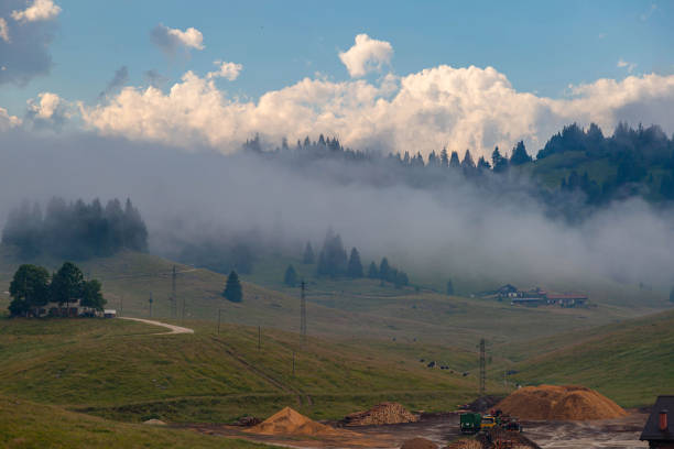 mountain landscape. magnificent morning fog .