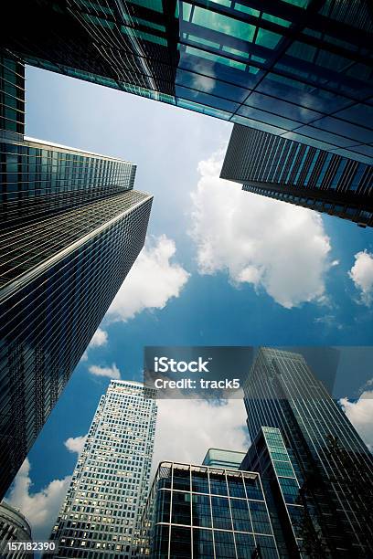 Nowoczesny Biznes Architektura London Drapacze Chmur Na Docklands - zdjęcia stockowe i więcej obrazów Nieruchomość handlowa