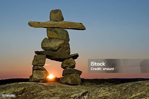 Inukshuk - Fotografias de stock e mais imagens de Inukshuk - Inukshuk, Nunavut, Canadá