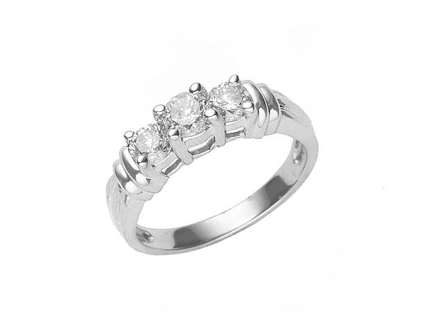anillo de diamante oro blanco - anillo joya fotografías e imágenes de stock