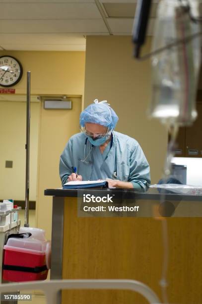 Quirófano Médico Foto de stock y más banco de imágenes de Acercarse - Acercarse, Asistencia sanitaria y medicina, Azul