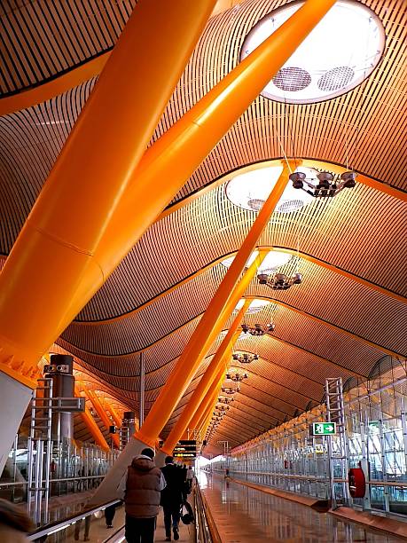 마드리드 공항 터미널 t4 스톡 사진
