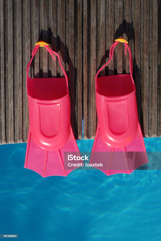 Pinne in piscina - Foto stock royalty-free di Acqua