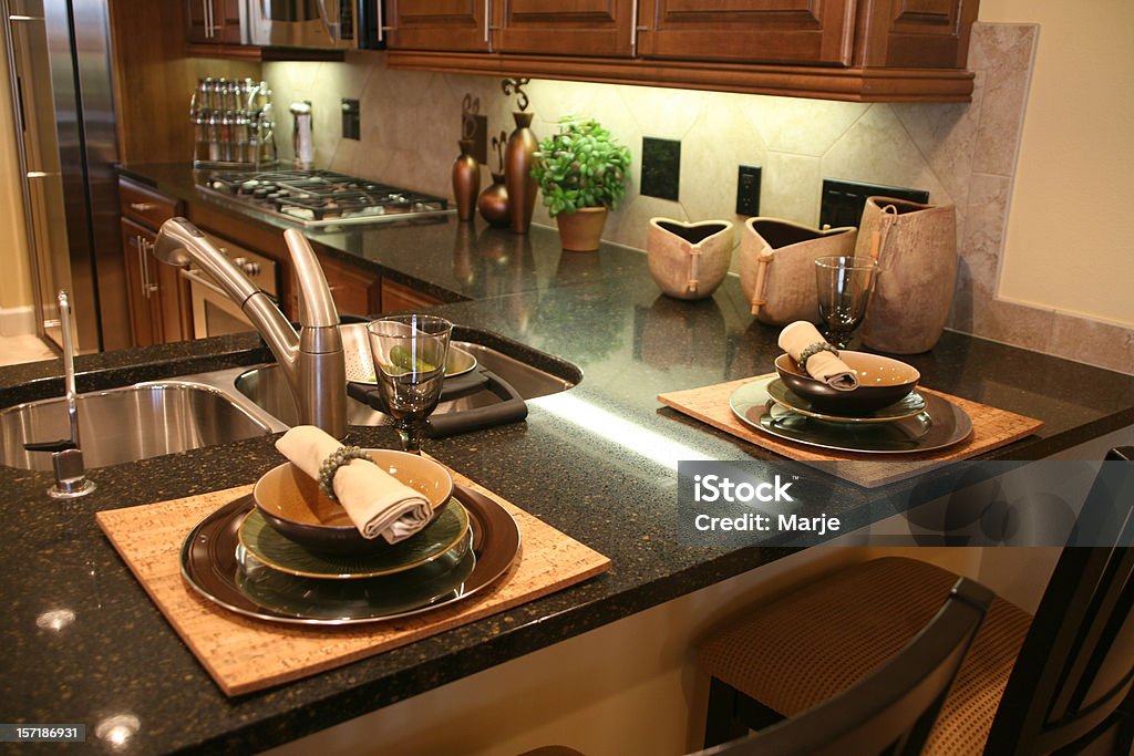 Cucina contemporanea - Foto stock royalty-free di Ambientazione interna