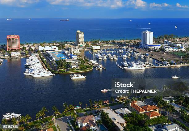 Al Canal Intracoastal Waterway De Fort Lauderdale Foto de stock y más banco de imágenes de Fort Lauderdale - Fort Lauderdale, Puerto deportivo - Puerto, Agua