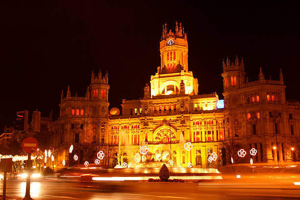 плаза де cibeles, мадрид - plaza de la cibeles стоковые фото и изображения