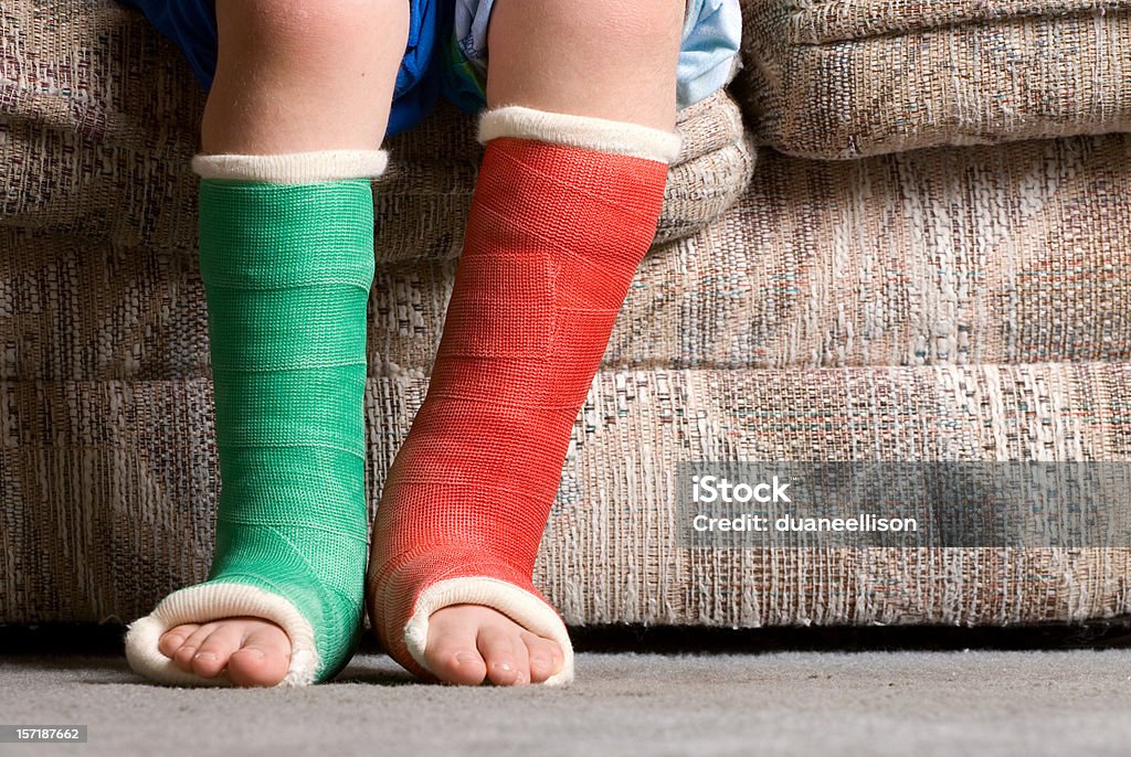 Estiramiento fundido - Foto de stock de Niño libre de derechos