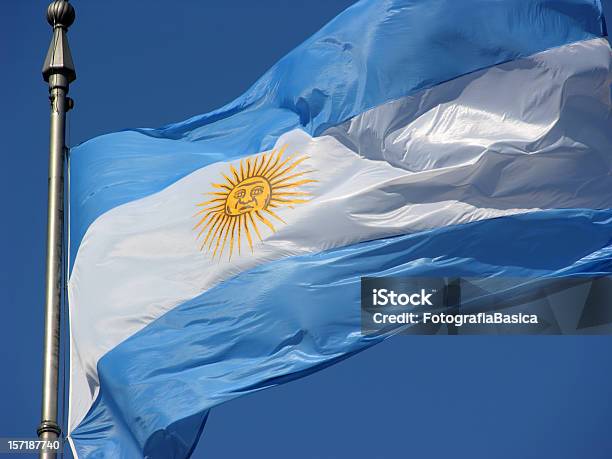 Bandera Argentina Foto de stock y más banco de imágenes de Bandera argentina - Bandera argentina, Bandera, Argentina