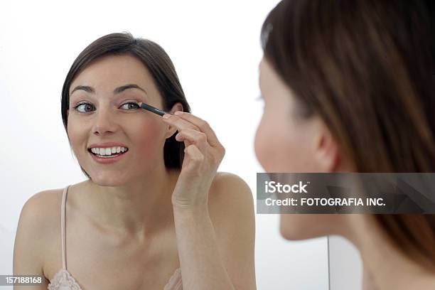 Giornata Di Routine - Fotografie stock e altre immagini di Matita - Matita, Ombretto, Adulto